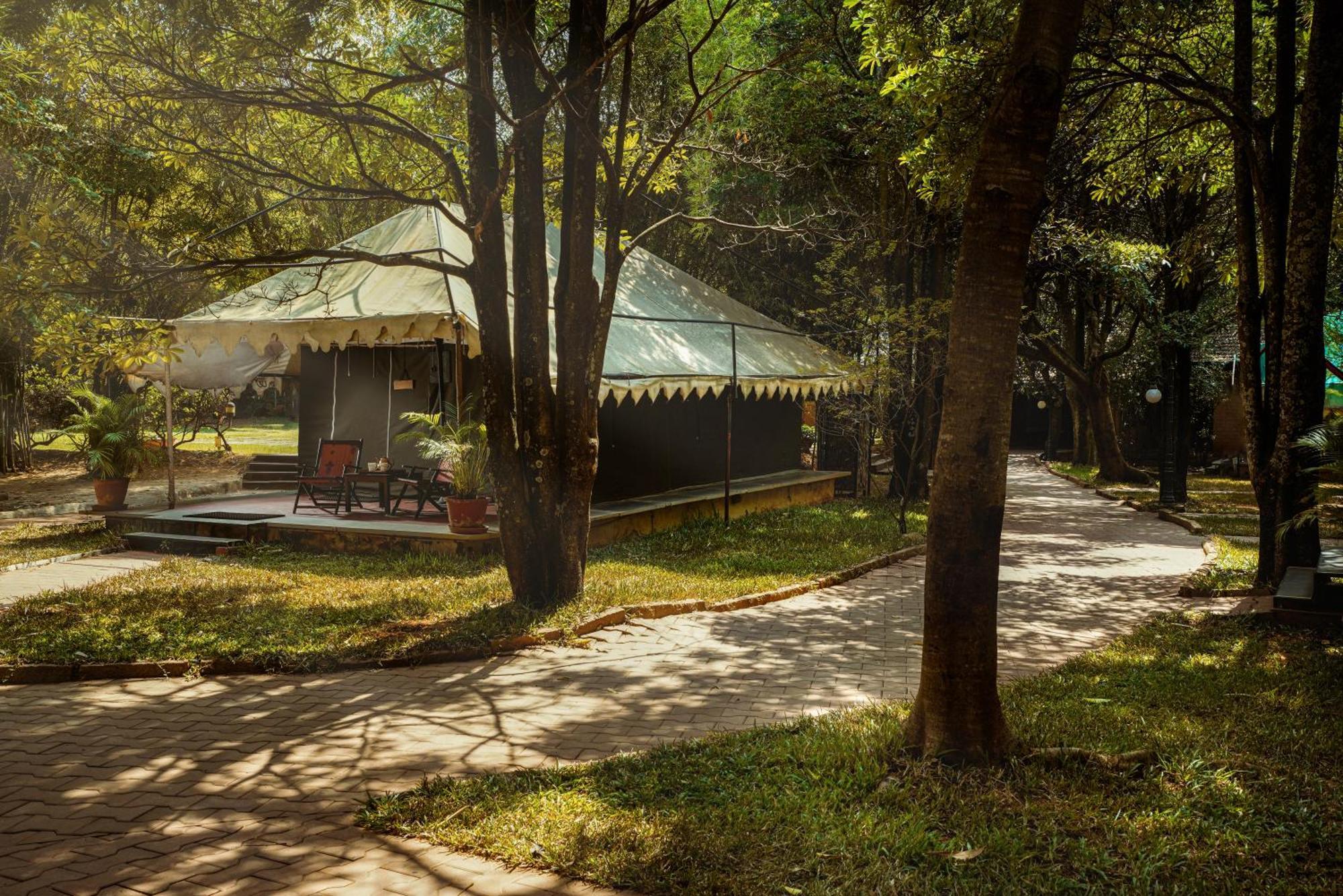 Olde Bangalore Resort And Wellness Center Devanahalli ภายนอก รูปภาพ