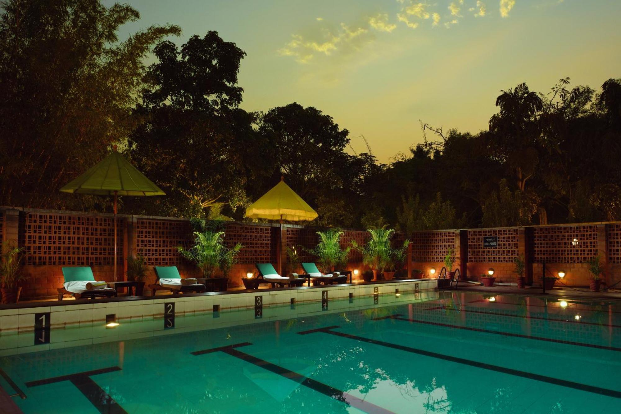 Olde Bangalore Resort And Wellness Center Devanahalli ภายนอก รูปภาพ